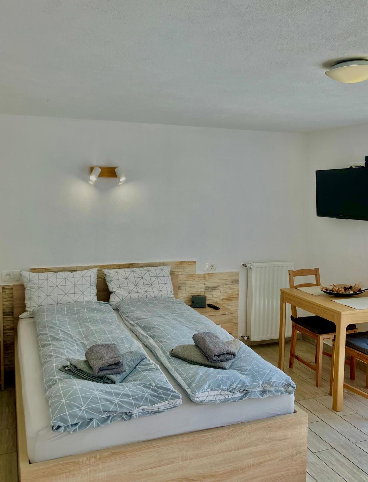 Apartment Ozebek Cerkno Kültér fotó