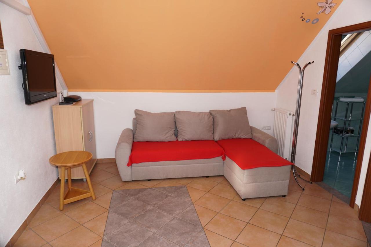 Apartment Ozebek Cerkno Kültér fotó